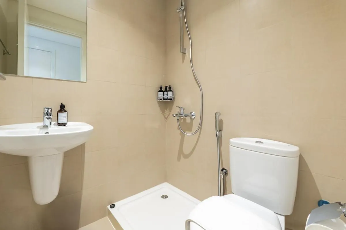 3 Bdr Downtown Views II With Burj Khalifa Views Apartment Dubai