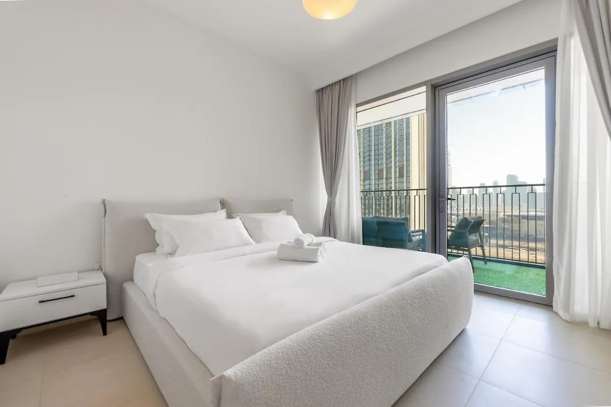 3 Bdr Downtown Views II With Burj Khalifa Views Apartment Dubai United Arab Emirates
