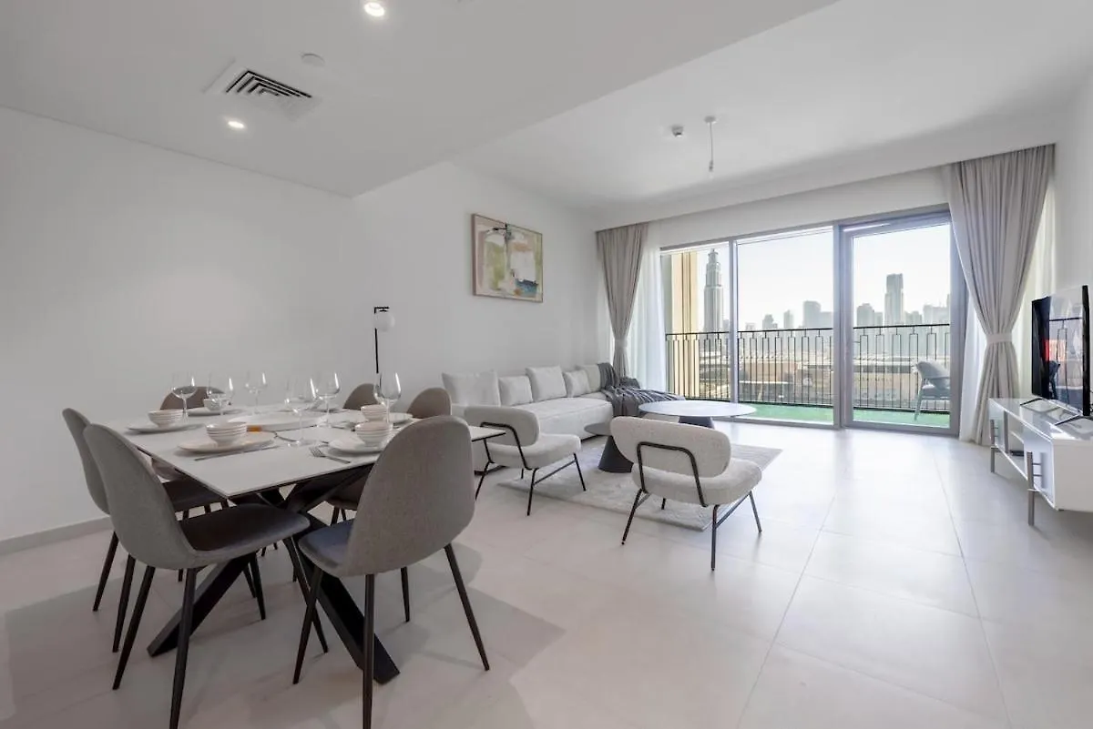 ドバイ3 Bdr Downtown Views II With Burj Khalifa Viewsアパートメント 0*, ドバイ